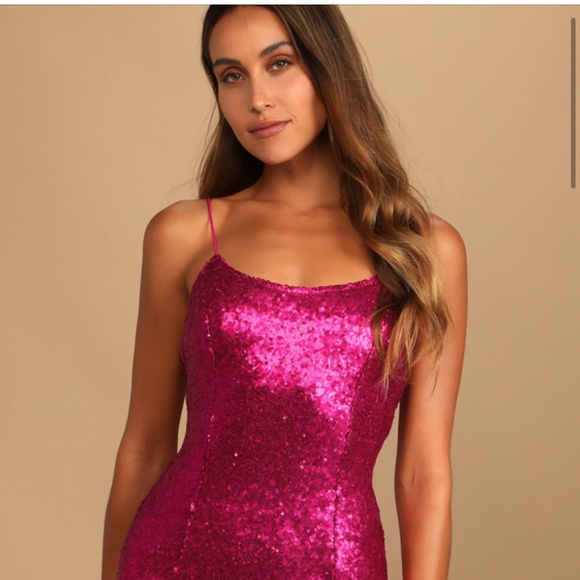 Lulus Dresses & Skirts - Lulus Magenta Sequin Bodycon Mini Dress